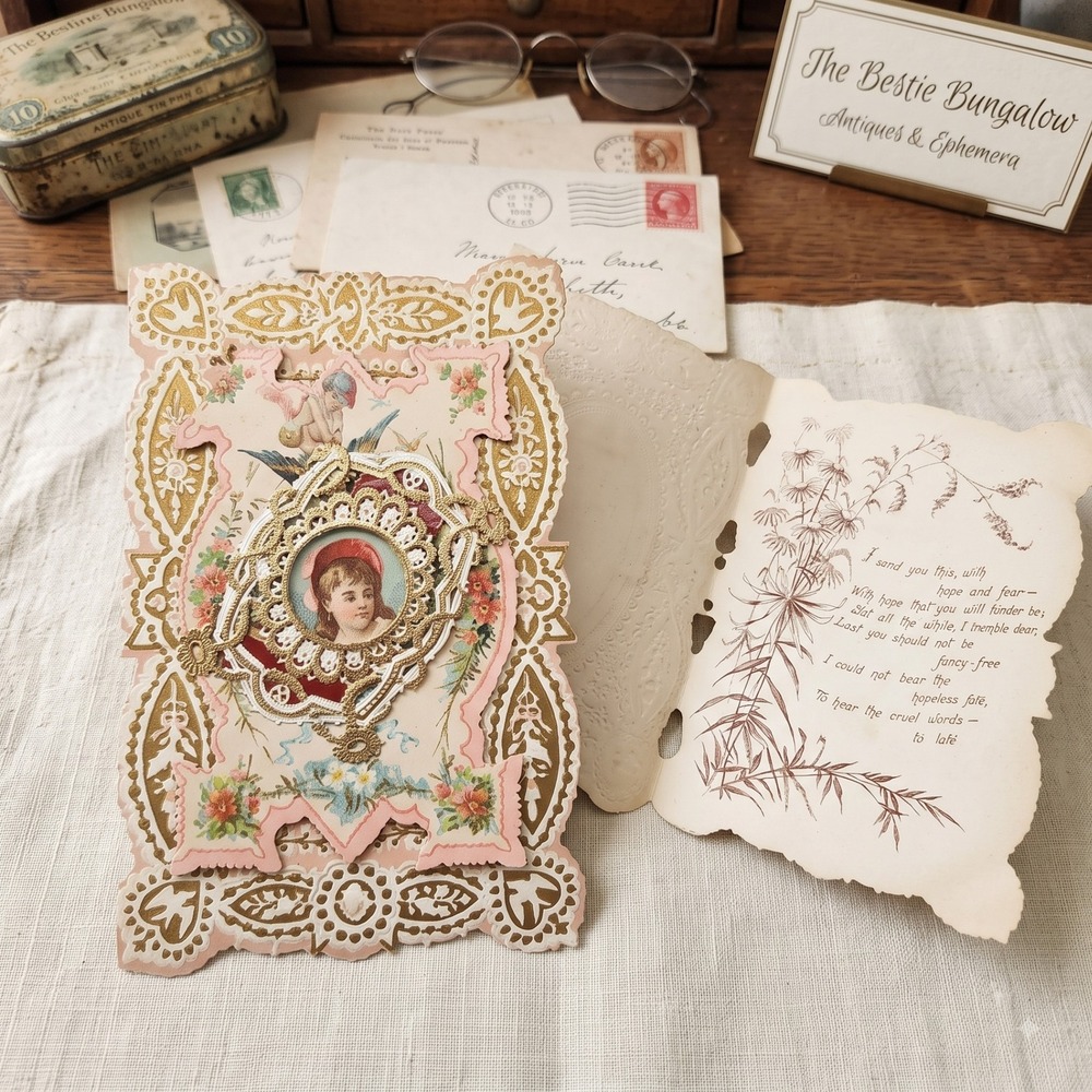 VTG Victorian Valentine Greeting Card Die Cut Lace Paper Gold Accents Cherub